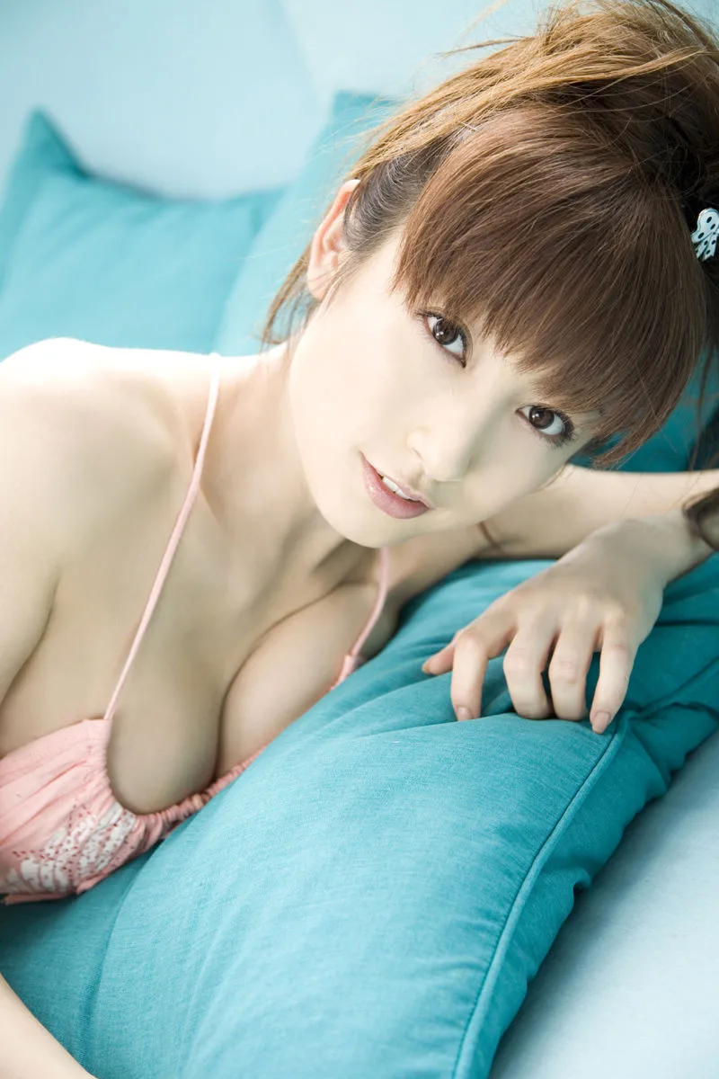 [Dành cho bên] Album ảnh "Tropical Blossom" của Kumada Yoko - 15