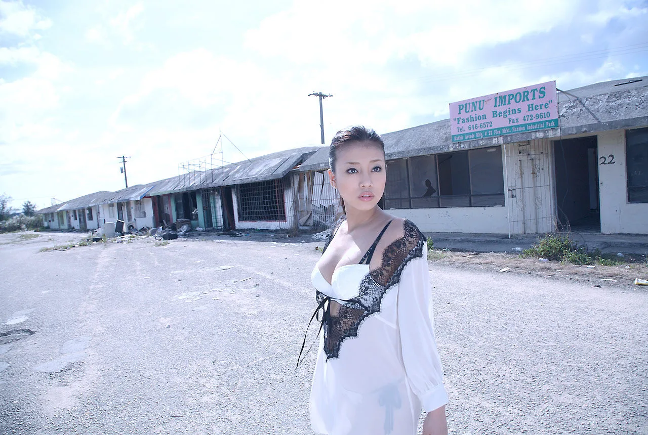[Image.tv] Sách ảnh "Love Poison" của Yu Abiru - 44